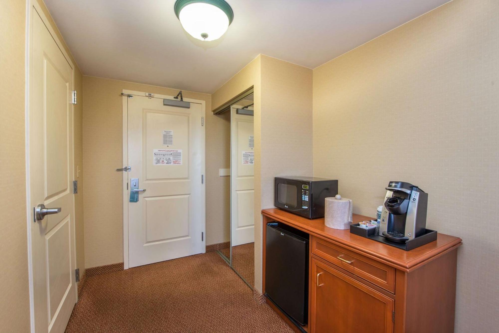 Hilton Garden Inn Fishkill Exteriér fotografie